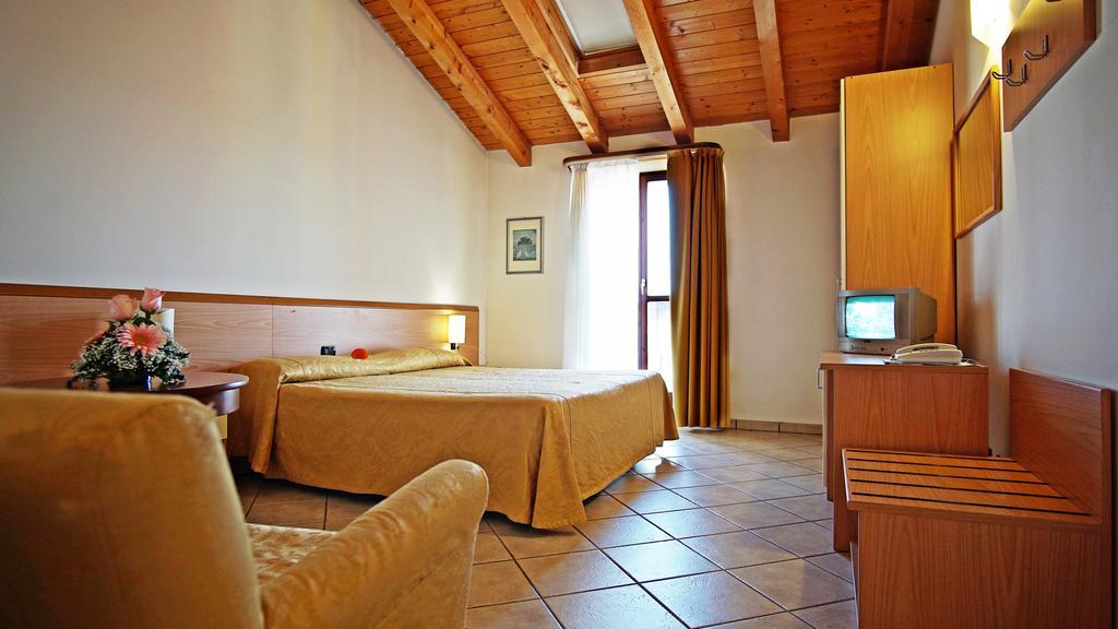 Alla Nave Masi Quarto foto