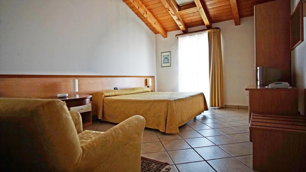 Alla Nave Masi Quarto foto