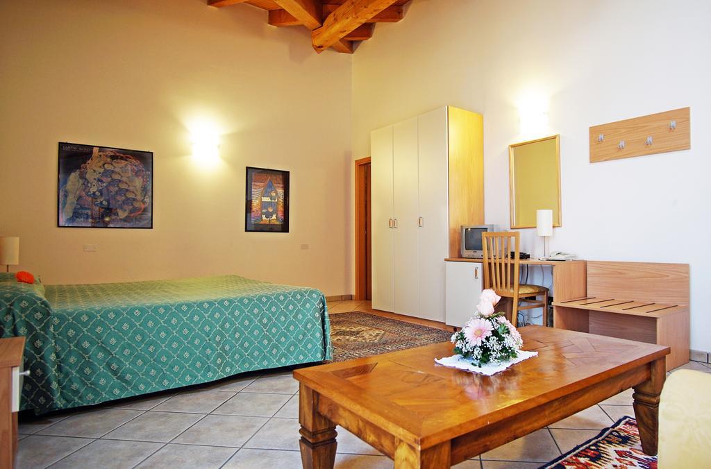 Alla Nave Masi Quarto foto